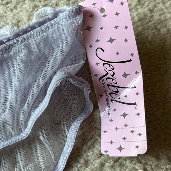 LINGERIE SET NWT Jezebel Chemise and bikini - Picture 16 of 16